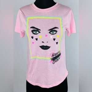NWT Birds of Prey Women’s Pink Short Sleeve Graphic Tee Shirt Harley Quinn - S